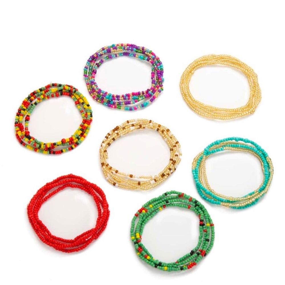 Women’s waist beads